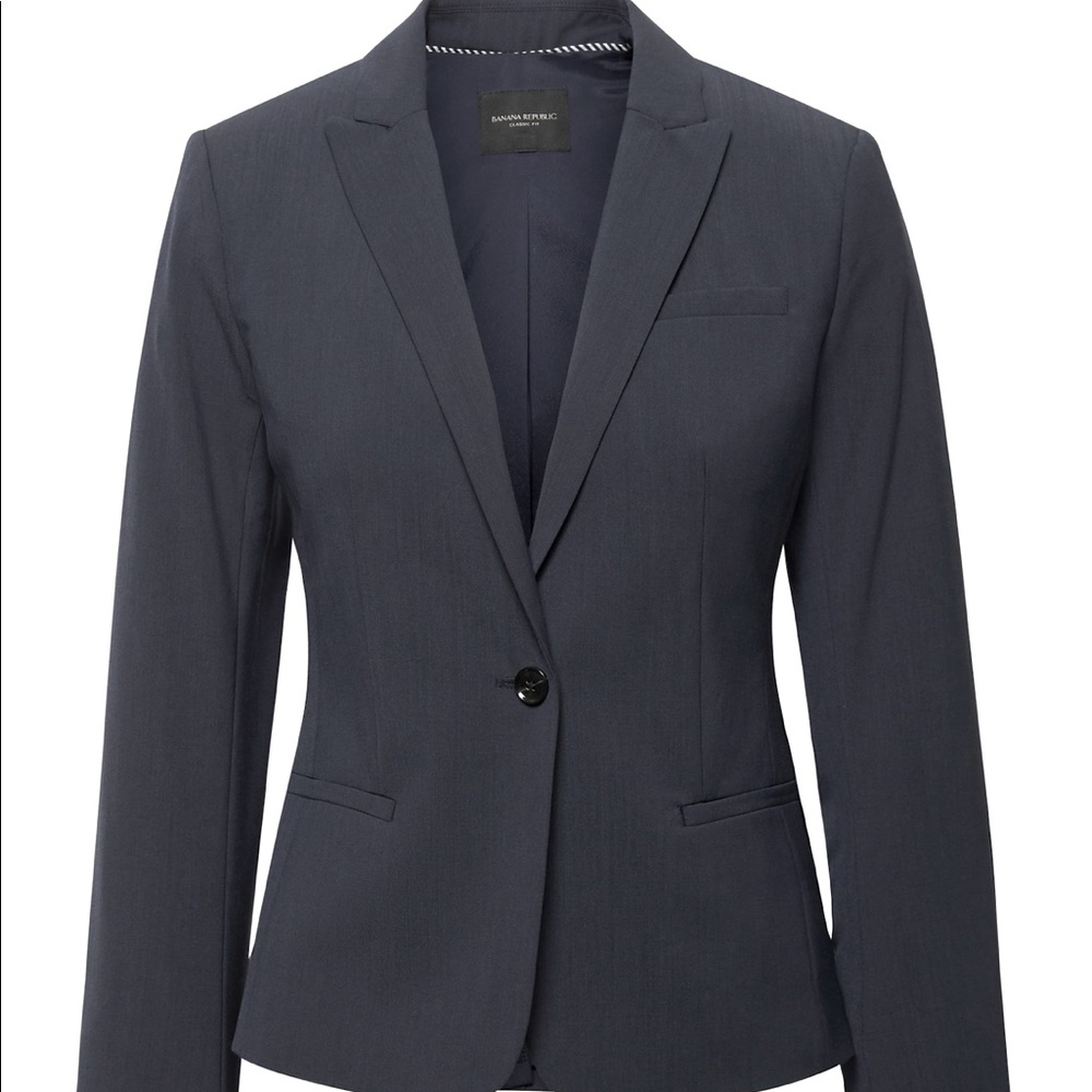 Women's Sz 12 Banana Republic Classic-Fit Washable Italian Wool-Blend Blazer.EUC